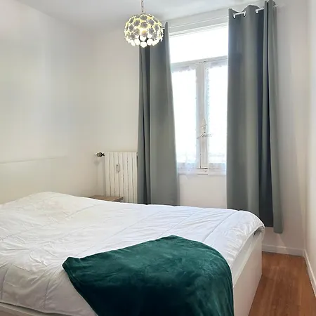 Apartment Dahlias- 6 Pers Vrai A Pied Saint-Raphael (Var)